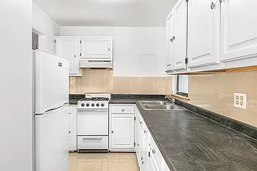 Rented by Brown Harris Stevens