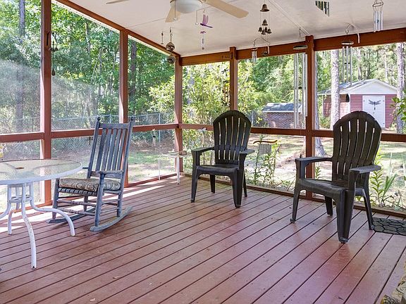 4th image of 3741 Oakwood Drive