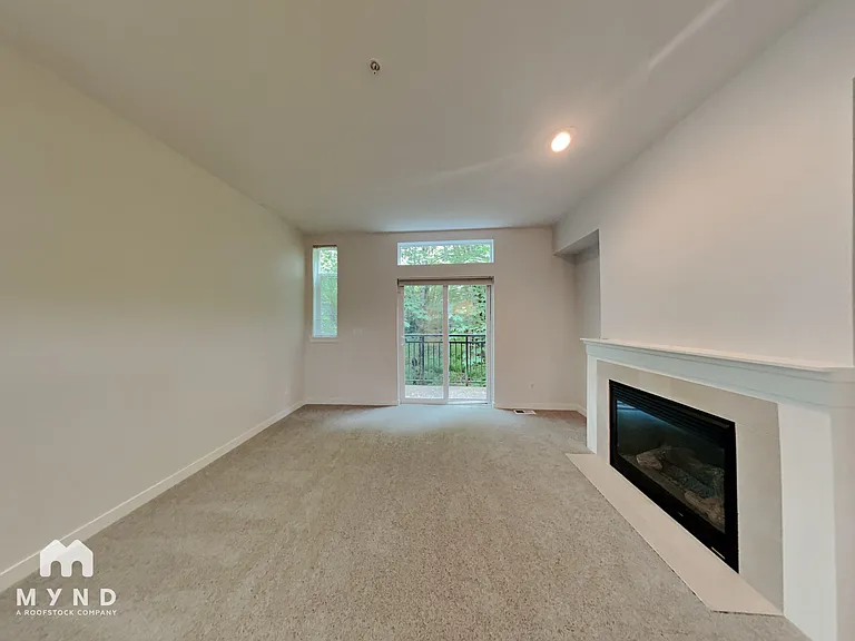 2257 NW Hidden Ln — Photo 2