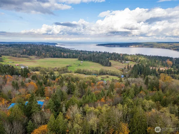 495 Louella Road, Sequim, WA 98382