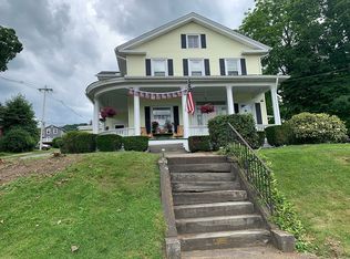 518 3rd St, Towanda, PA 18848