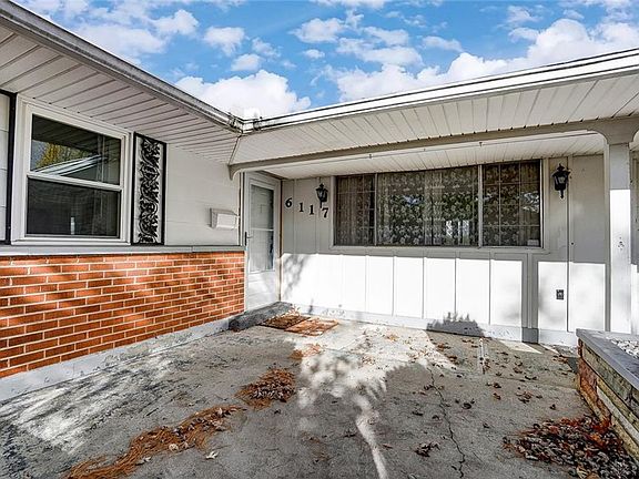 5th image of 6117 Holbrook Dr