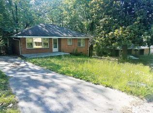 2721 Dearwood Dr SW, Atlanta, GA 30315