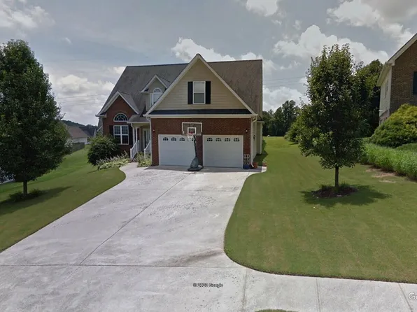 3945 Bentwood Cove Dr, Apison, TN 37302