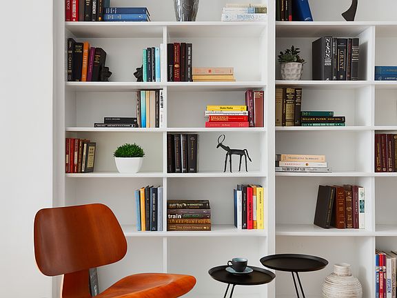 3rd image of 468 Greenwich St #1N