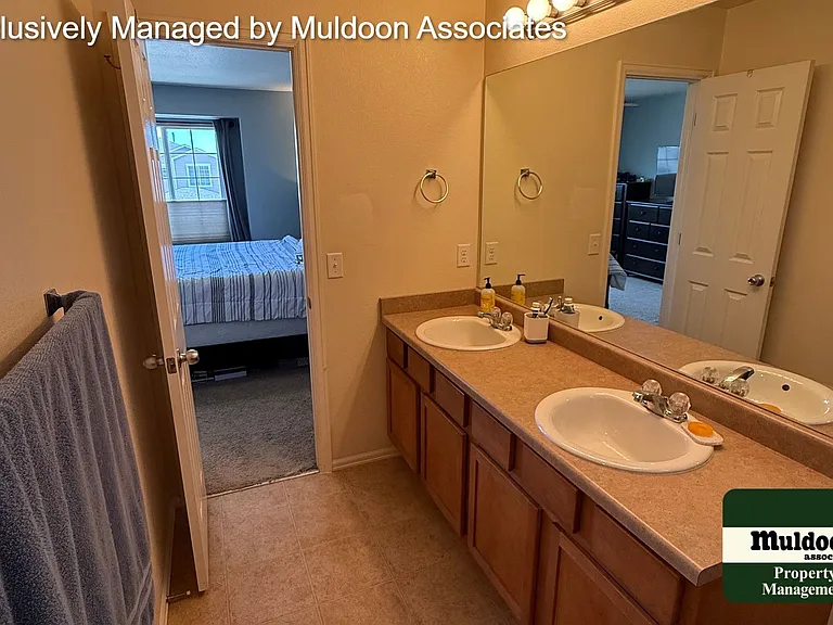 5097 Tabor Ln — Photo 10