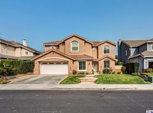 28610 Rock Canyon Dr, Saugus, CA 91390