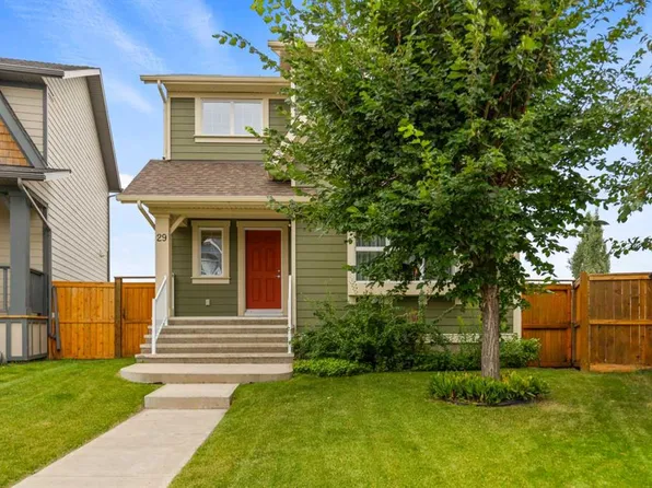 29 N Brightoncrest Hts SE, Calgary, AB T2Z 0X4