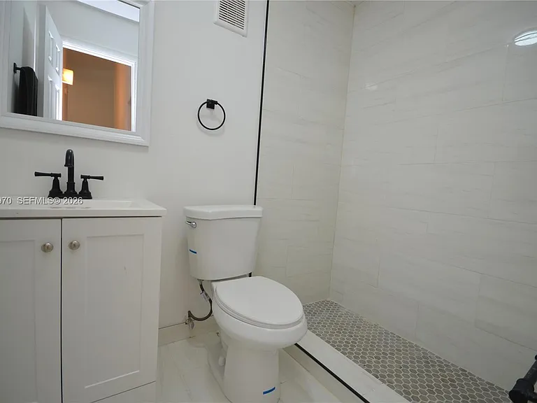 18954 NW 67th Pl #18954 — Photo 14