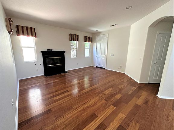 5th image of 29109 Talavera Ln
