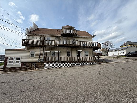 2nd image of 1000 Grant Ave