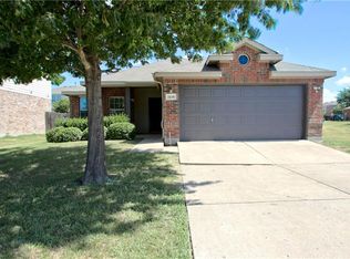 2128 Cedar Park Dr, Forney, TX 75126