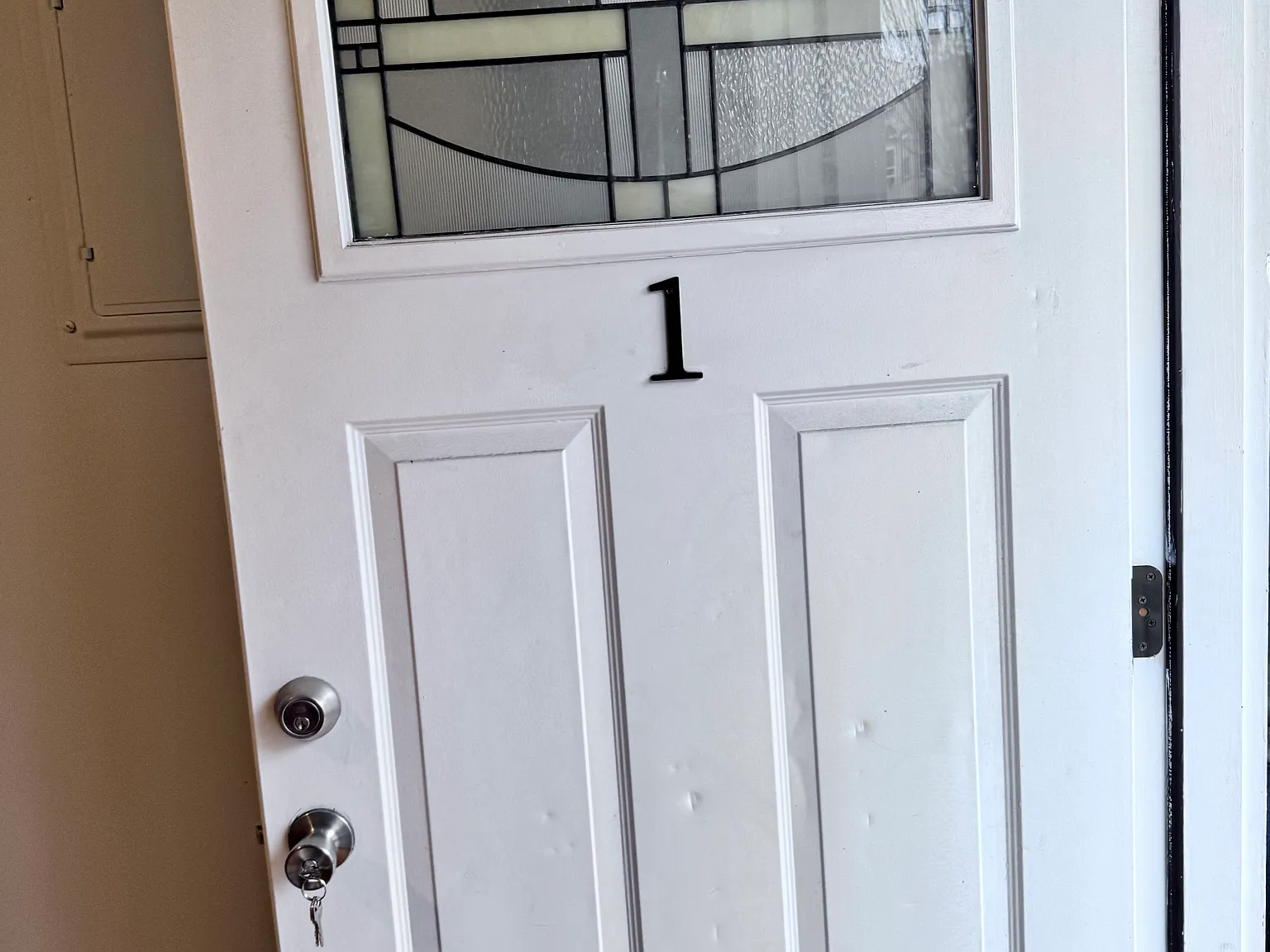 3 bed, $3,431 — Photo 2