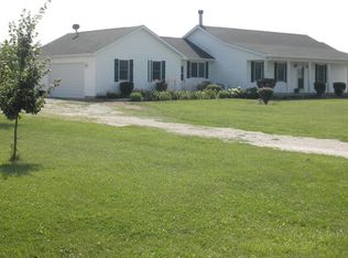 2405 N 42nd Rd, Sheridan, IL 60551