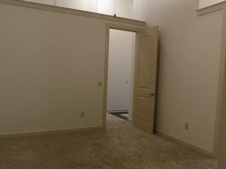 The Brandeis Apartments — Photo 58