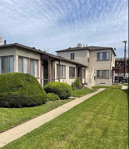 16104 S Harvard Blvd #D Photo 1