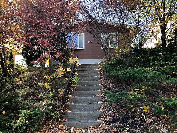 2nd image of 113 9th St S