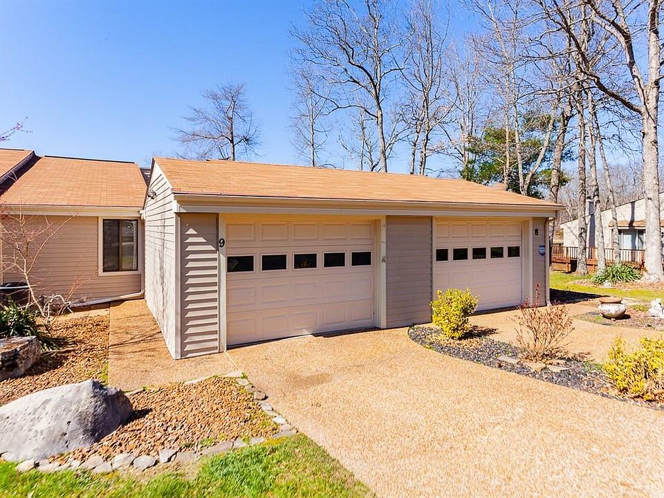 1st image of 9 Woodland Ct