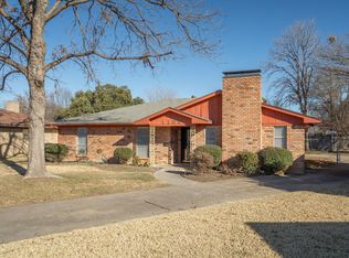 1104 Terry Way, Irving, TX 75060