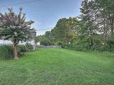 1628 Fairfield Ave — Photo 8