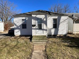 324 S Hickory Ct, O'Fallon, IL