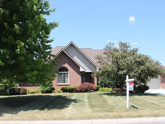 2nd image of 6110 Pine Creek Xing