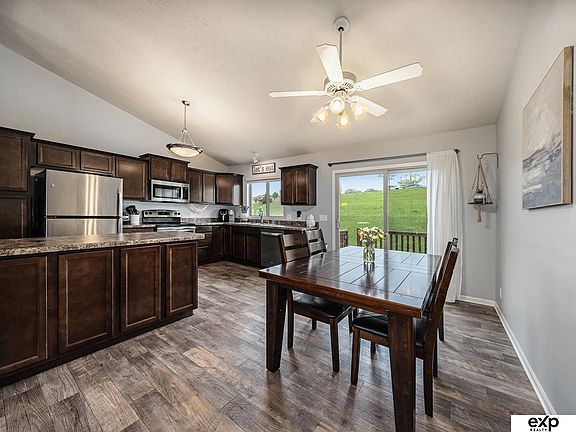 3rd image of 8104 S 190th Ave