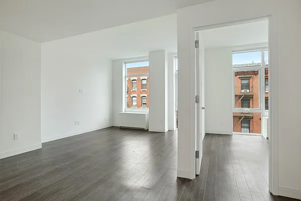 Rented by Compass | media 12