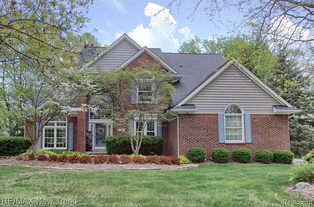 2709 W Bloomfield Oaks Dr, West Bloomfield, MI 48324 Zillow