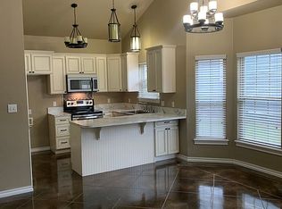 1000 W 11th St, Sulphur, OK 73086