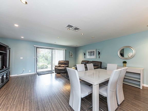 5th image of 1 Anchorage Way APT 205