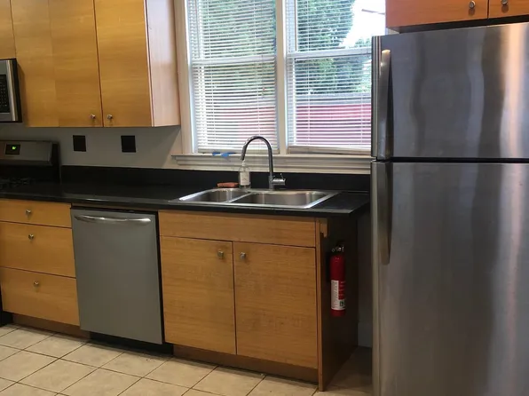 (undisclosed Address), Oceanside, NY 11572