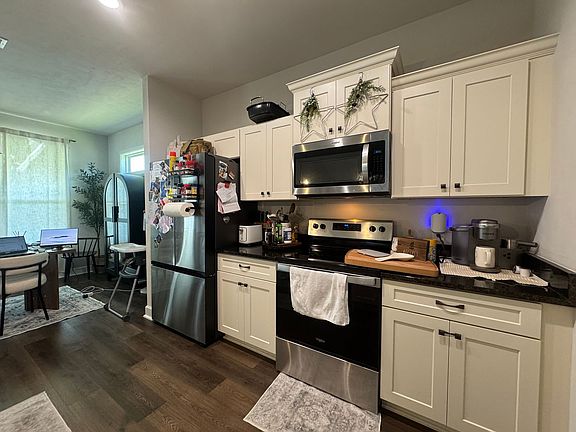 2nd image of 12639 NW 159th Way