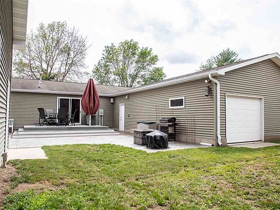 5th image of 1309 Minnehaha Ln