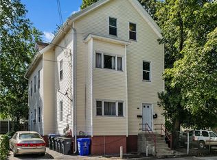 250 Veazie St, Providence, RI 02904