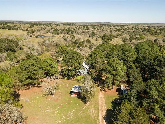 5th image of 170 Cricket Hollow Ln
