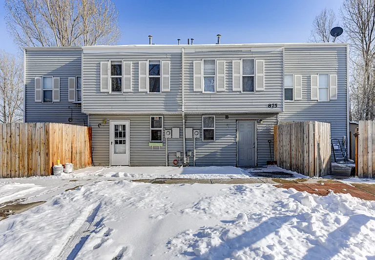 1075 Sir Galahad Dr — Photo 9