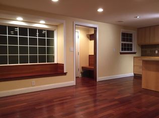 1419 Airport Heights Dr, Anchorage, AK 99508
