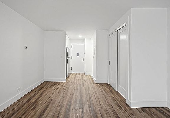 2nd image of 315 W 57th St APT 6K
