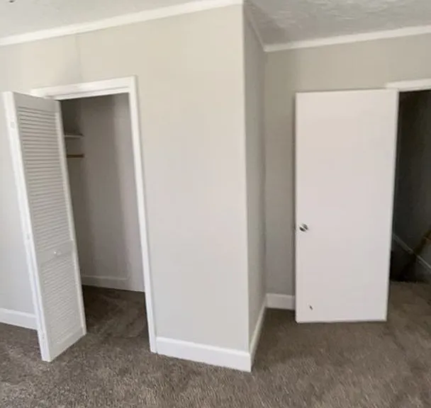611-613 Oregon St — Photo 3