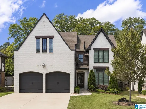 3792 Poe Dr, Birmingham, AL 35223
