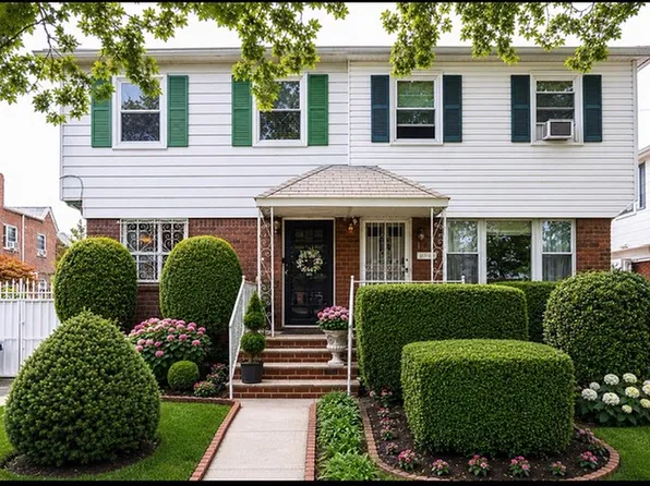 6511 175th St, Fresh Meadows, NY 11365