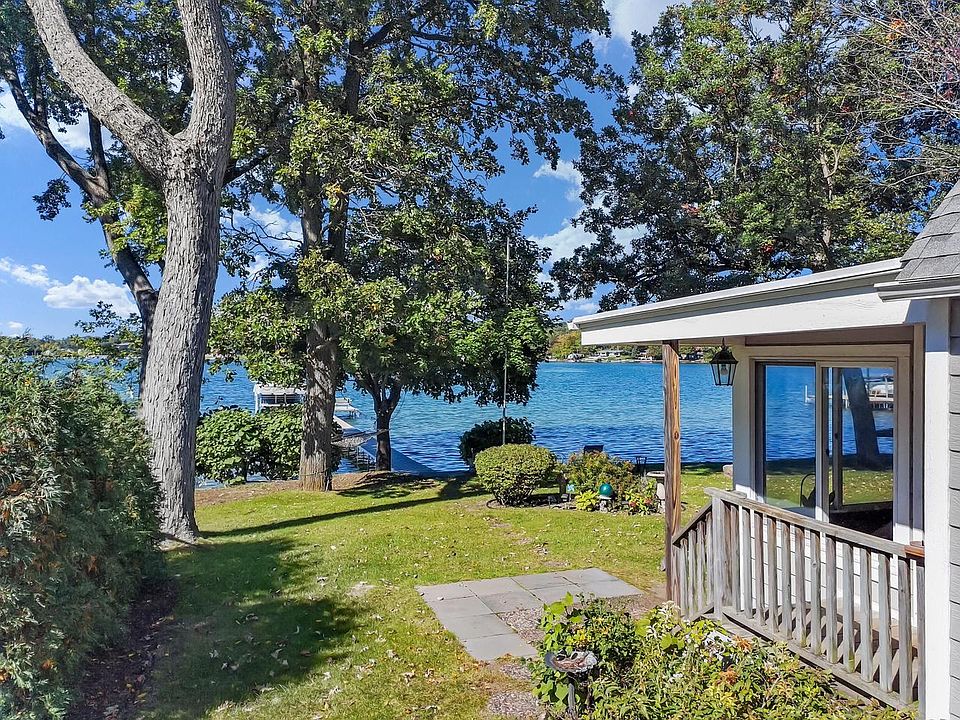 1st image of 827 Shore DRIVE