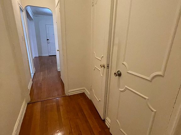 4th image of 13235 Sanford Ave APT 202
