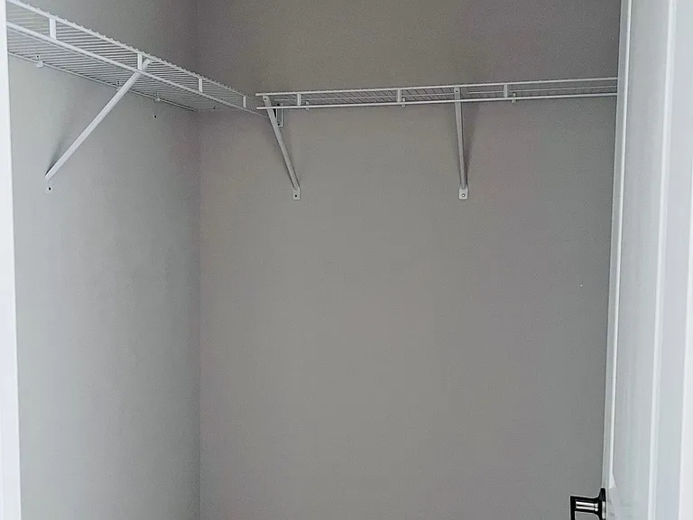 434 Robert Woolner St — Photo 12