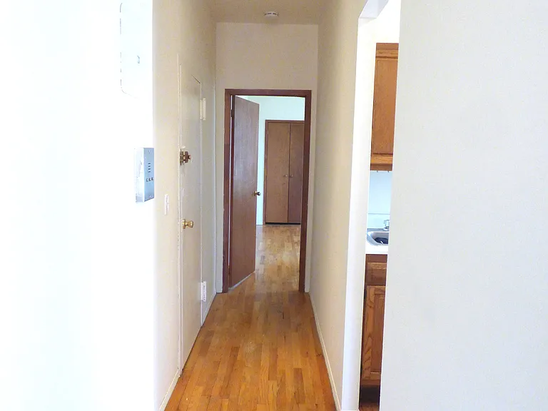 501 E 85th St #5B — Photo 5