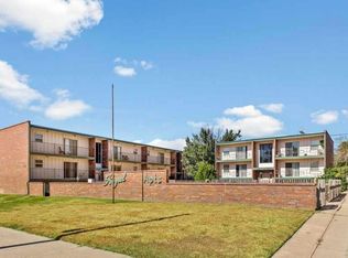 320 E 1st Ave #46, Hutchinson, KS 67501