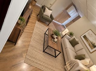 55 Summer St #2, Auburn, ME 04210