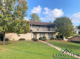 15 Spring Valley Cir, Longview, TX 75605