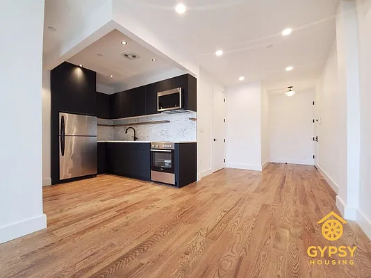 Rented by Gypsy Housing LLC | media 8